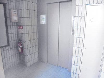 エレベーター