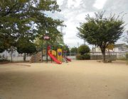 公園（260m)