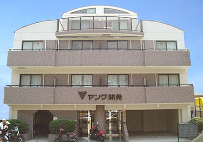 築年月：平成7年12月