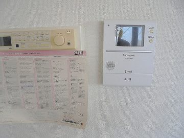 有線放送（無料）とカラーＴＶドアホン