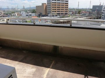 広いバルコニー