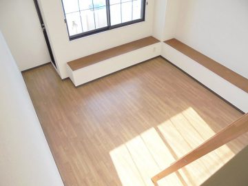 ロフトからの室内